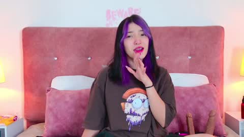 Allicia online show from December 21, 7:27 pm