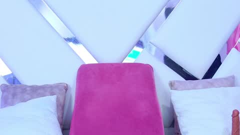 Allicia online show from January 15, 10:46 pm