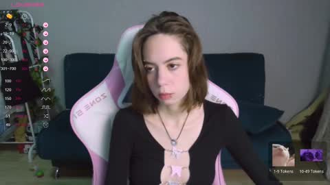 alice online show from December 2, 12:09 am