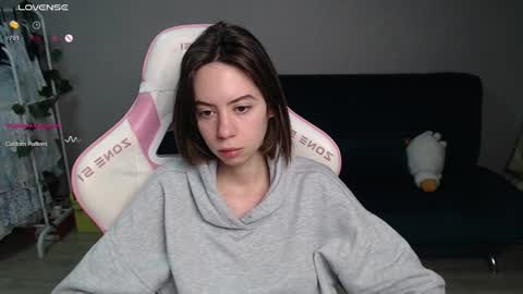 alice online show from December 4, 11:35 pm