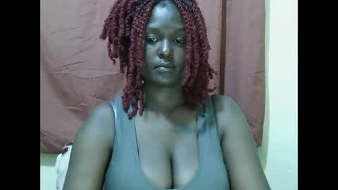 Snapshot of allie_quin chatting on September 15, 9:15 pm Allie online show from September 15, 9:15 pm