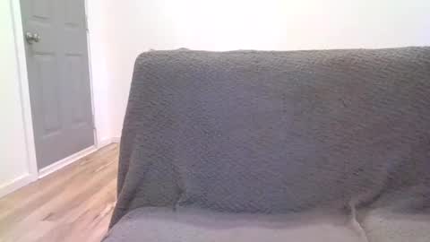 alliebearx online show from February 11, 4:56 pm