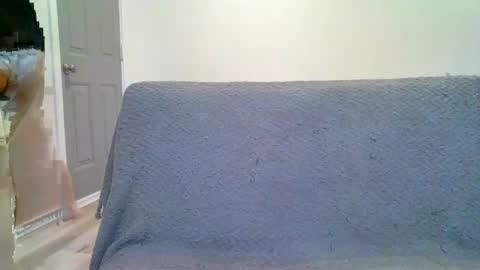 alliebearx online show from February 16, 8:44 pm