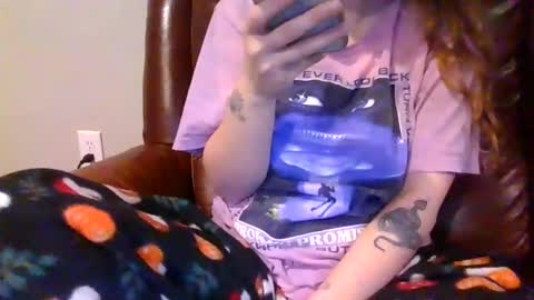 alliebearx online show from January 6, 10:56 pm