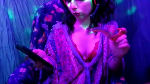 alliebells1 online show from January 16, 10:12 pm