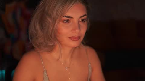 Allie online show from December 2, 5:46 am