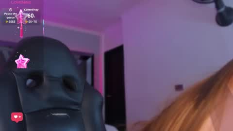 Snapshot of allijadid chatting on September 10, 10:26 am online show from September 10, 10:26 am