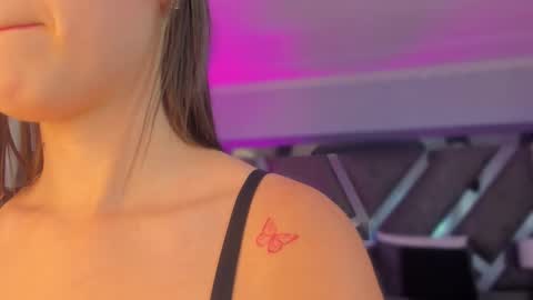 Snapshot of allijadid chatting on December 3, 10:57 am online show from December 3, 10:57 am