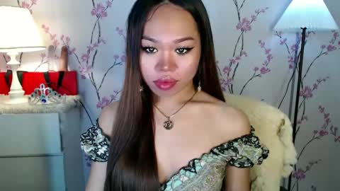 Snapshot of allirah20x chatting on February 24, 7:19 pm Allirah online show from February 24, 7:19 pm