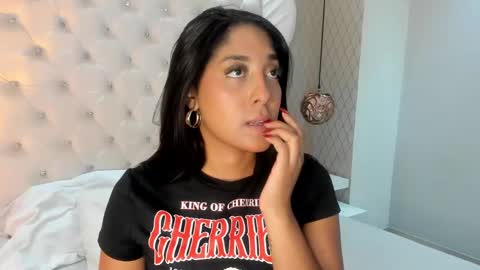 Snapshot of allisonfoster_ chatting on March 1, 7:37 pm Allison online show from March 1, 7:37 pm