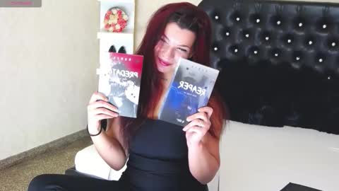 Snapshot of allisonn223 chatting on October 25, 12:23 pm Deea online show from October 25, 12:23 pm