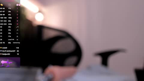 Alli  online show from January 19, 4:57 pm