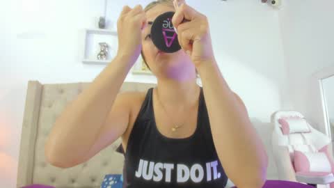 allisson online show from January 17, 12:10 pm