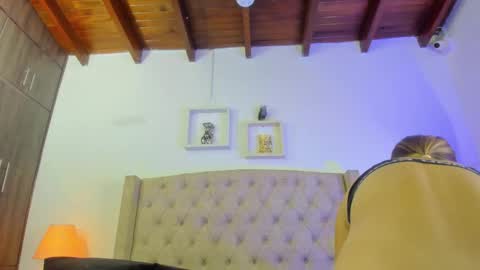 allisson online show from February 14, 12:03 pm