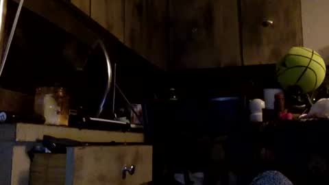 allitrunnin online show from December 14, 1:44 am