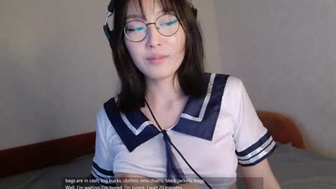 Alina online show from April 15, 3:52 pm