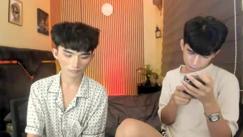 kim and josh online show from October 8, 6:16 pm