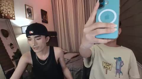 kim and josh online show from December 14, 7:07 pm