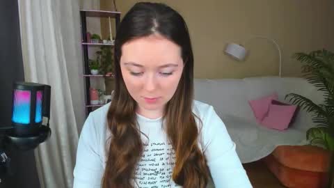 alluringeyess online show from September 19, 11:22 am