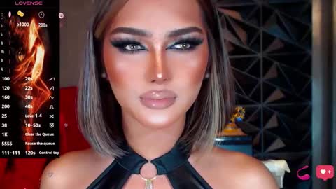 Snapshot of alluringnatalya chatting on September 12, 8:03 am Natalya Fox online show from September 12, 8:03 am