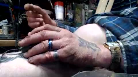 allwolf0323 online show from April 15, 5:53 pm