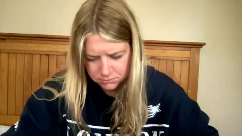 allyanalangel online show from September 9, 4:50 pm