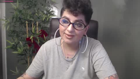         online show from December 20, 10:22 pm