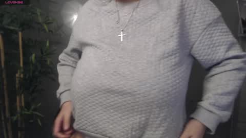         online show from December 26, 1:29 am