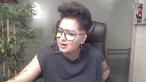         online show from January 11, 1:37 am