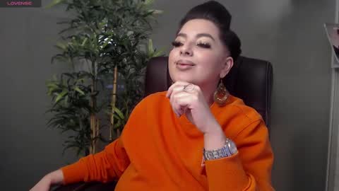         online show from February 18, 11:41 pm