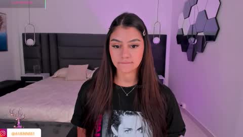 Alisson online show from October 13, 10:15 am