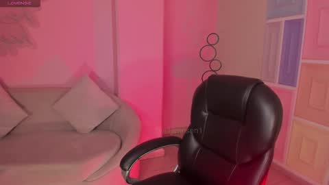 Alisson online show from November 29, 10:18 am