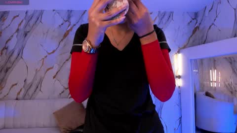 Alisson online show from December 18, 10:10 am