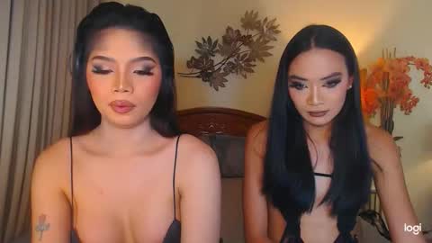 allymolly22 online show from January 16, 8:46 pm