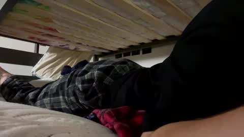 Snapshot of allyoudesire69 chatting on November 17, 1:33 am allyoudesire69 online show from November 17, 1:33 am