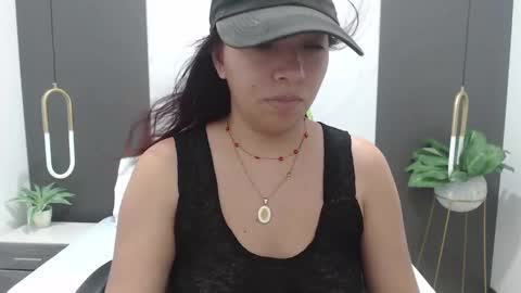 ALMA FENIX  online show from February 25, 12:03 pm