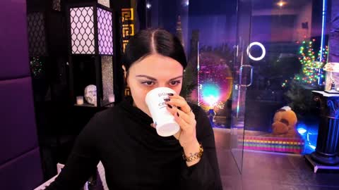 Alma online show from February 6, 7:24 am