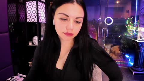 Alma online show from October 12, 8:02 am