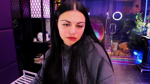 Alma online show from October 26, 8:20 am