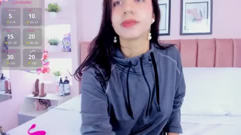 alma_x_ online show from March 28, 12:49 pm