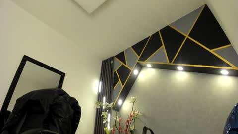 ALMMA online show from January 13, 4:51 pm