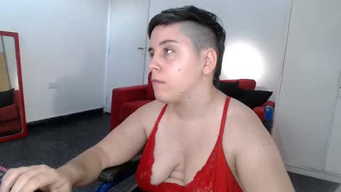 Almond online show from December 19, 9:28 pm