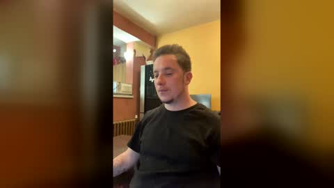 Snapshot of alolanmonke chatting on December 3, 11:14 pm alolanmonke online show from December 3, 11:14 pm