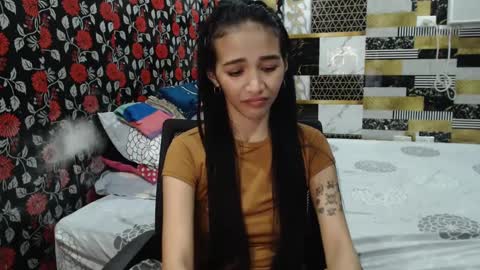 Snapshot of alondra_aleng_ereng chatting on January 15, 8:16 pm Alondra online show from January 15, 8:16 pm
