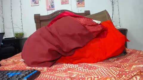 alondra online show from December 17, 5:51 am