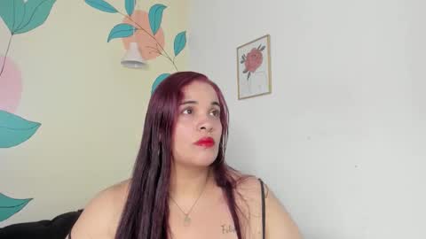 Snapshot of alondra_zaens chatting on October 26, 2:12 pm Alondra online show from October 26, 2:12 pm