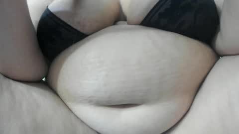 Snapshot of alondra_zaens chatting on November 10, 10:09 pm Alondra online show from November 10, 10:09 pm