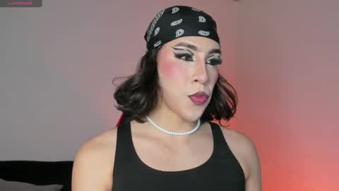 Hazel Bowie online show from December 16, 12:04 am