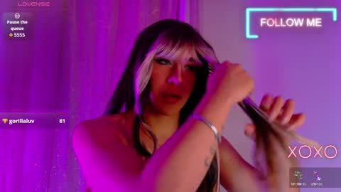 Hazel Bowie online show from March 14, 4:29 am