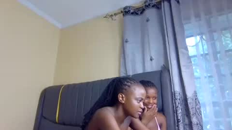 Elly online show from November 16, 12:22 pm